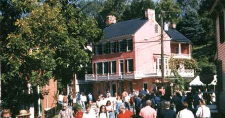 The Pink House at the Center of Waterford